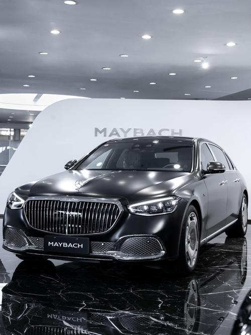 佛山238岚图汽车的售后服务让用户无忧出行，迈巴赫未来的豪华车趋势